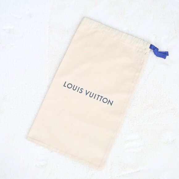 Louis Vuitton Handbags - Authentic LOUIS VUITTON  Cream colored 100% Cotton Drawstring Logo Dust …